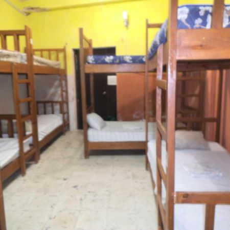 Cuartos Y Hostal Jaqueline Campeche Bagian luar foto
