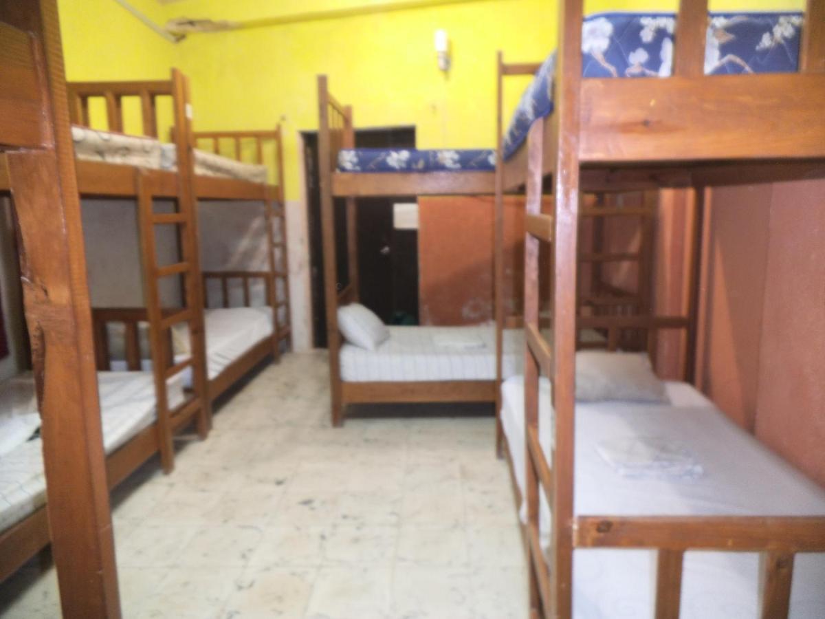 Cuartos Y Hostal Jaqueline Campeche Bagian luar foto